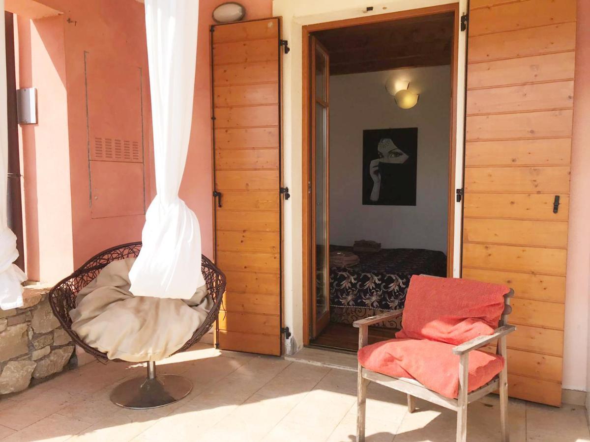 Luxury Apartments - Le Fate - Residence With Pool Manerba del Garda Exterior foto