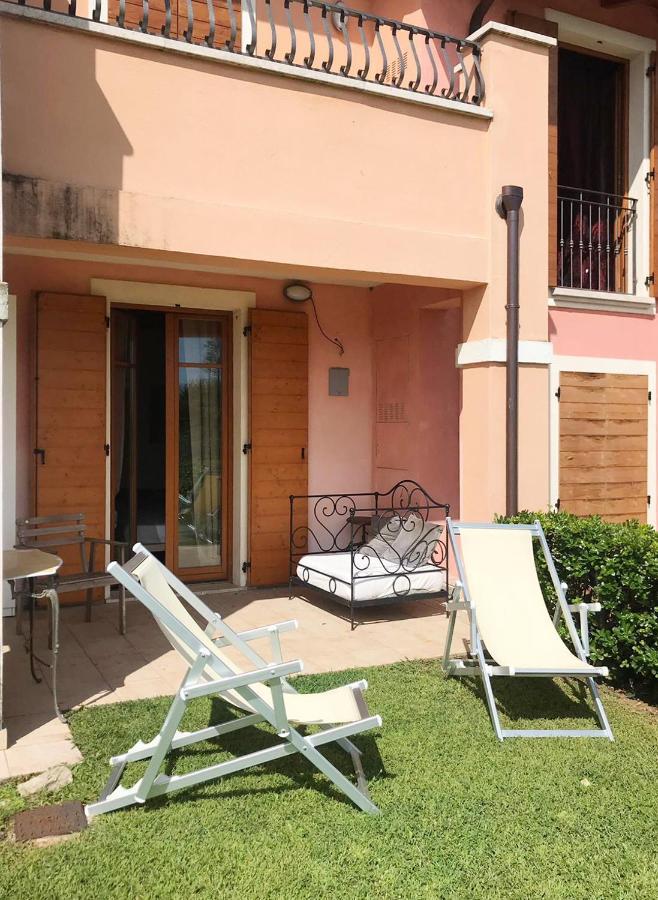 Luxury Apartments - Le Fate - Residence With Pool Manerba del Garda Exterior foto